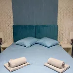 Ama Πανσιόν *