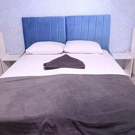 Ama Guest house *